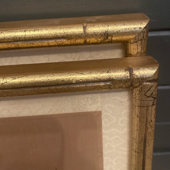 2 Vintage Traditional Chinese
Silk Paintings. - Picture 13 of 16